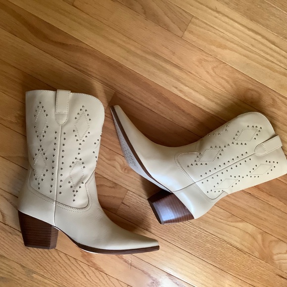 Matisse Cascade Leather Western Block Heel Boots Beige SZ 9 - Picture 7 of 16